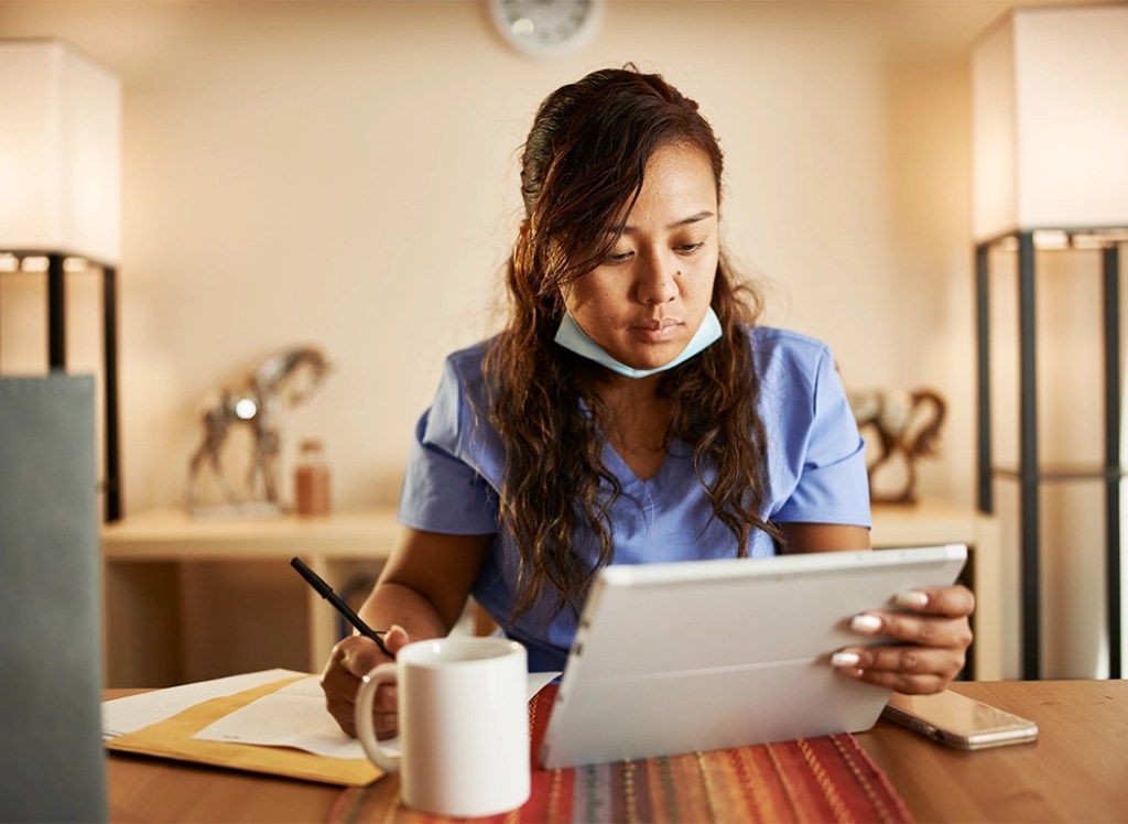 Graduate student studying Southwestern border health — online master’s in border health at NMSU Global Campus